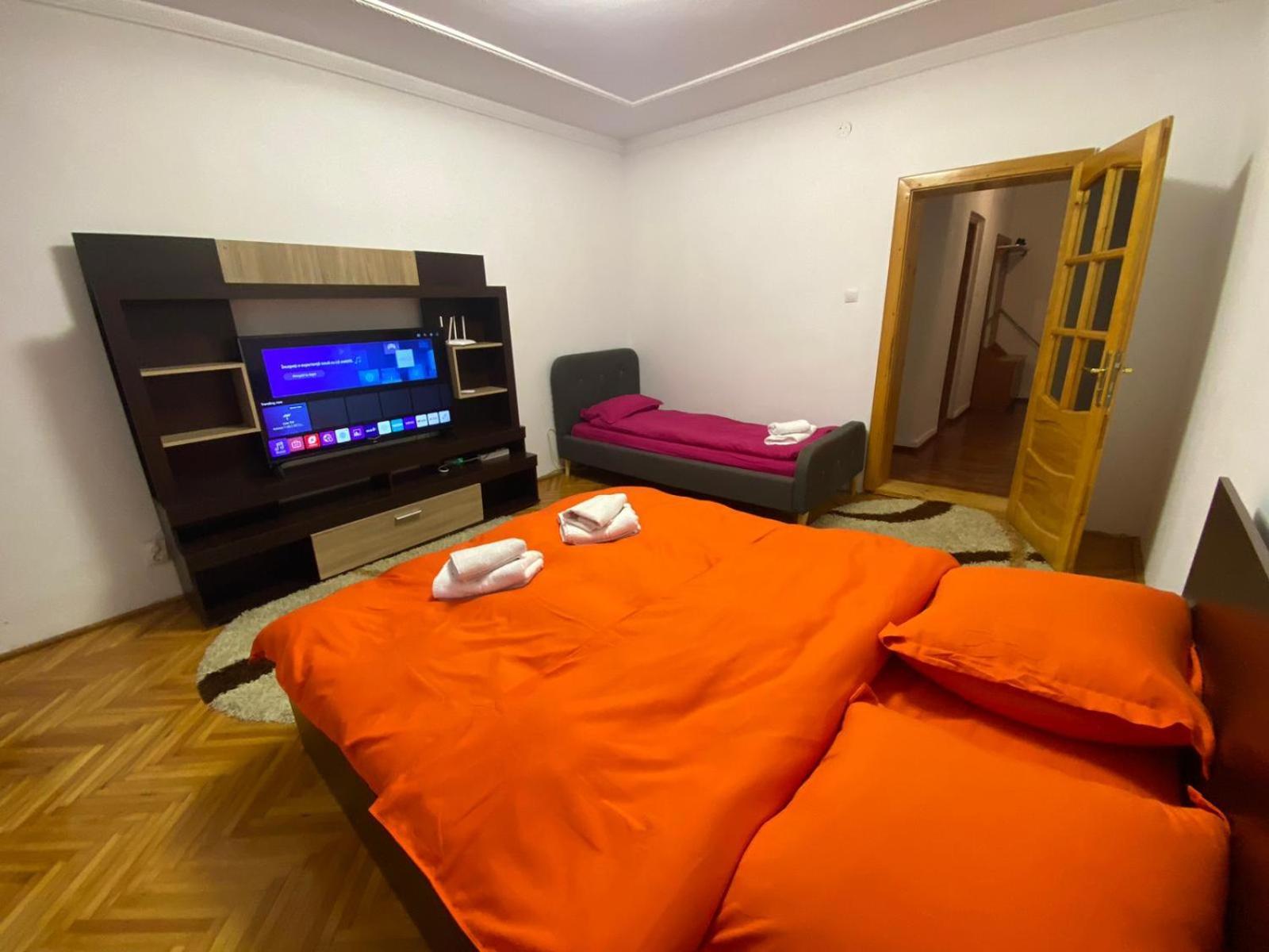 Linen Tree Apartment 伯伊莱海尔库拉内 外观 照片