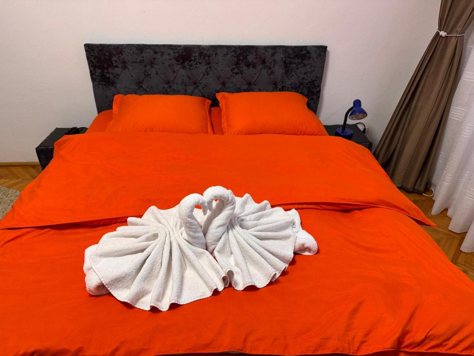 Linen Tree Apartment 伯伊莱海尔库拉内 外观 照片